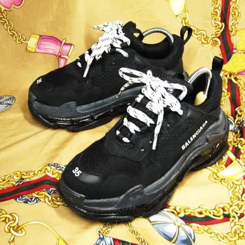 [BUNJANG] Balenciaga Triple S Clear Sole Sneakers / 이태리명품 발렌시아가 트리플S 블랙 클리어솔 230