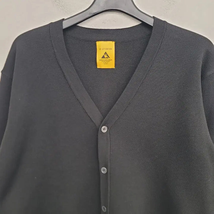 [BUNJANG] Attention Knit Cardigan / [100/L] 어텐션 니트 가디건