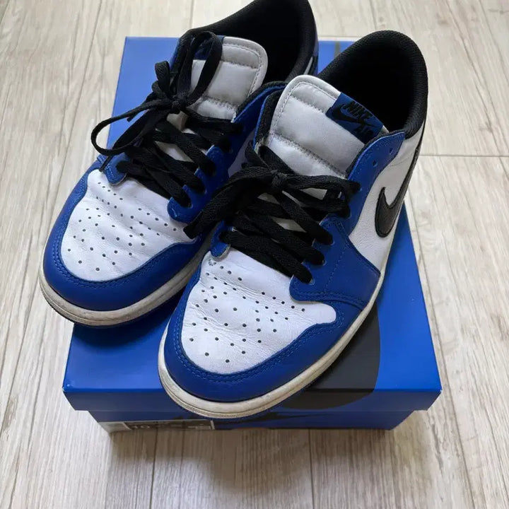 [BUNJANG] Nike Jordan 1 Low Royal Blue Sneakers / 조던 1 로우 로얄블루 280