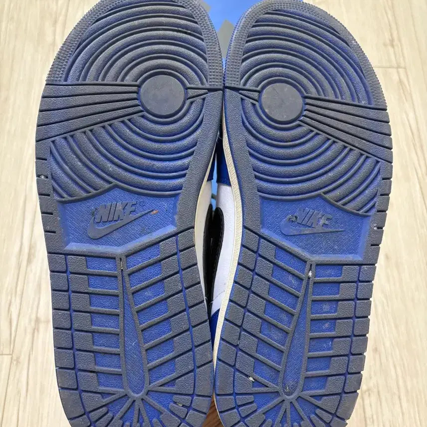 [BUNJANG] Nike Jordan 1 Low Royal Blue Sneakers / 조던 1 로우 로얄블루 280