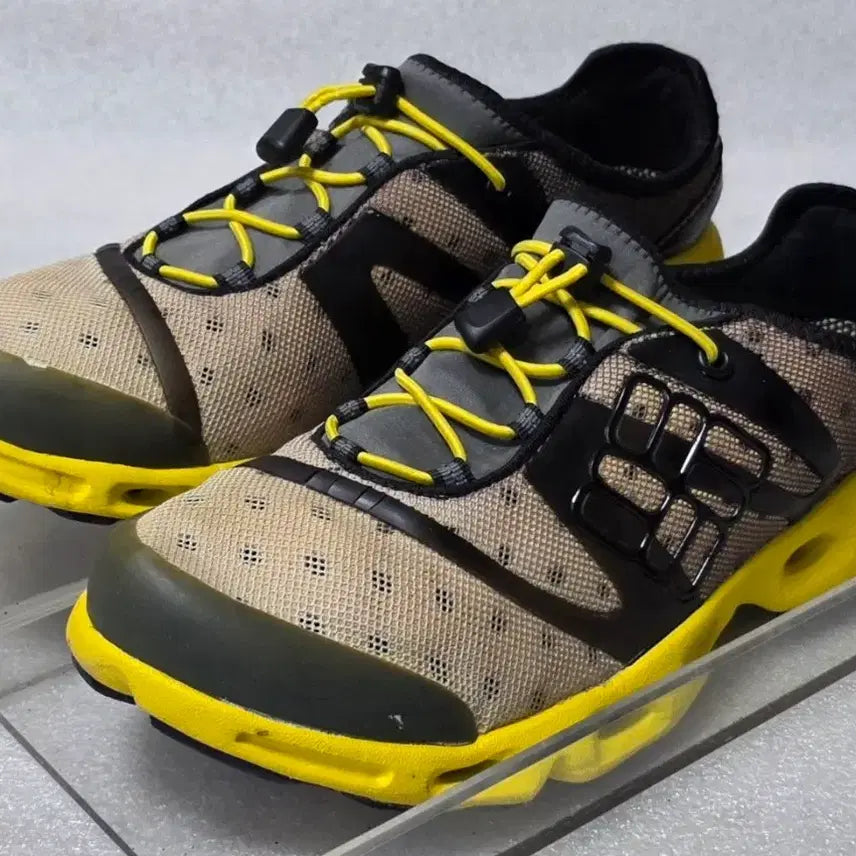 [BUNJANG] Columbia Lightweight Hiking Trekking Shoes / 컬럼비아 Columbia 경등산화 트레킹화 둘레길 여행/캠핑 270