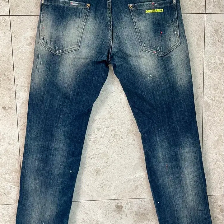 [SOLD OUT] 디스퀘어드2 데미지 워싱 슬림핏 청바지 44 정품