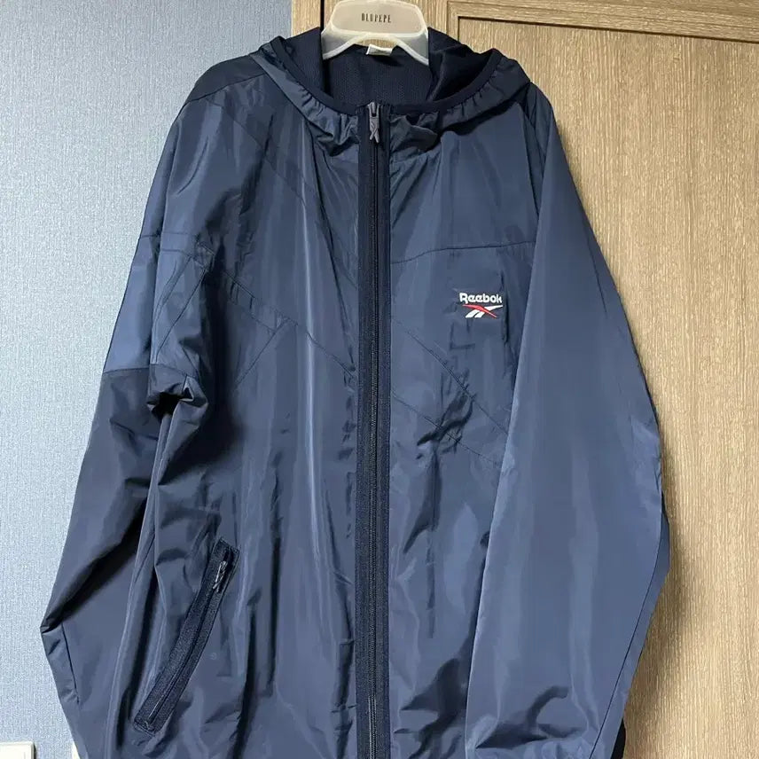 [BUNJANG] Reebok Windbreaker Jacket / 리복 바람막이 L (무료배송)