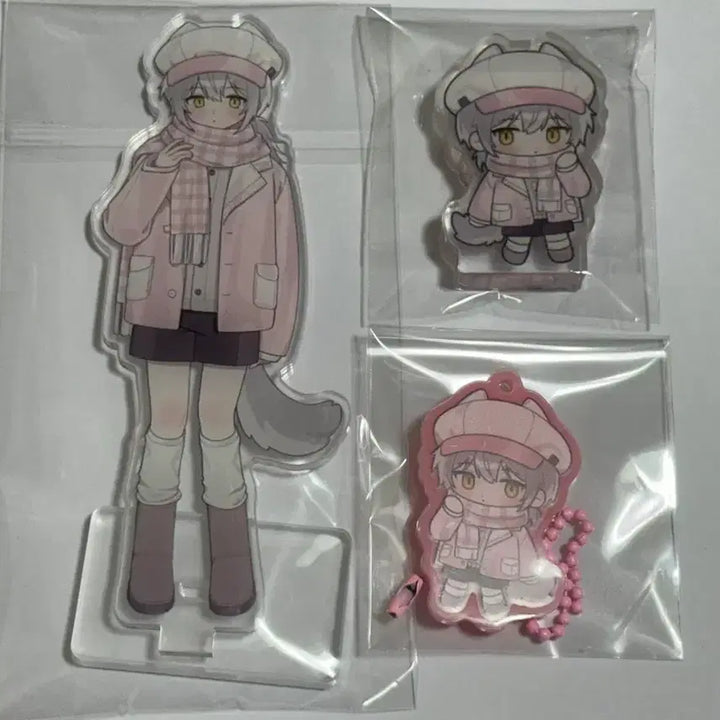 [BUNJANG] Goedamchulgeun Resha Acrylic Keyring &amp; Corotto Bundle Set / 괴담출근 괴출 레샤님 제삼이 아크릴 키링 코롯토 일괄 판매