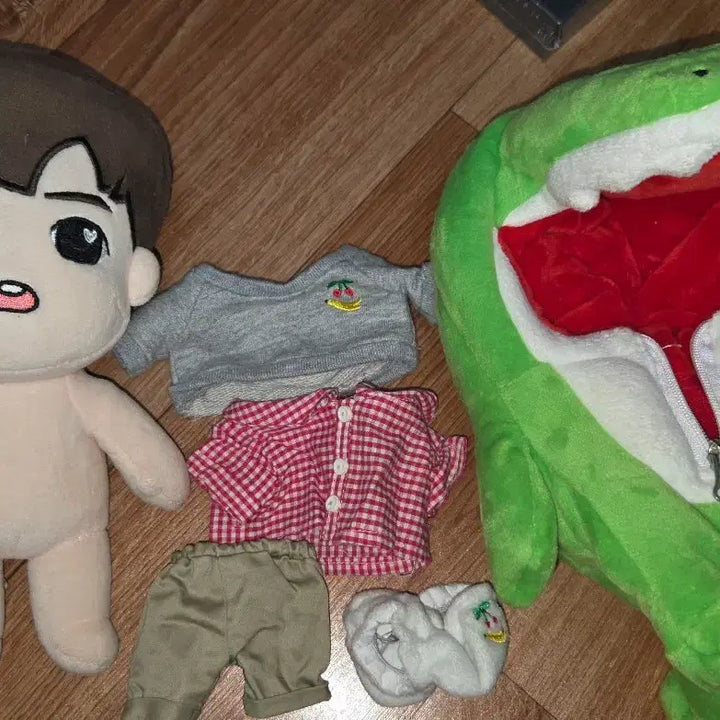[BUNJANG] Lee Je-hoon Doll / 이제훈 인형