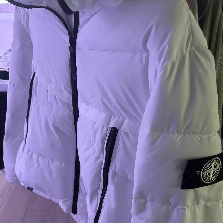 [BUNJANG] Hooded Padded Jacket (Size 95) / 후드패딩 95 상태좋음하자없음