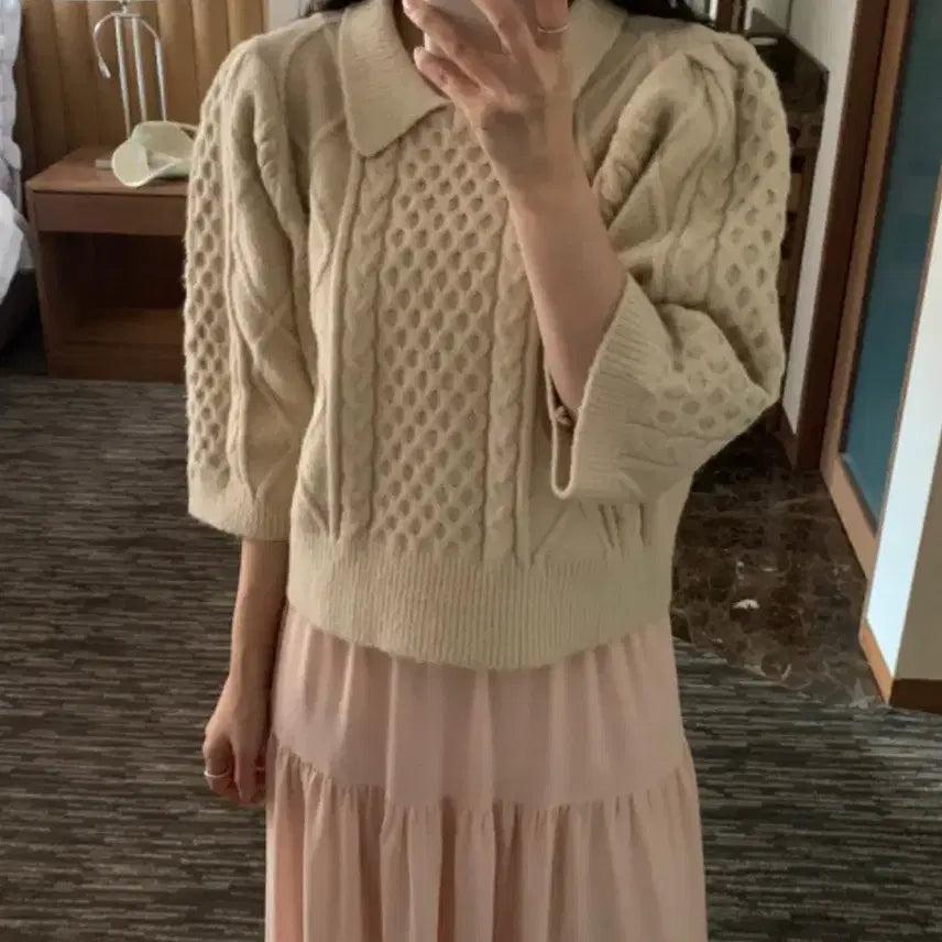 [BUNJANG] Oiny Orosy Garden Half Knit Cream / 오이니 오로지 가든 하프 니트 크림색 [o,rosy] garden hal