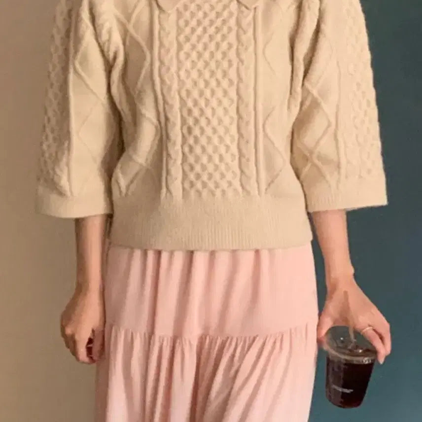 [BUNJANG] Oiny Orosy Garden Half Knit Cream / 오이니 오로지 가든 하프 니트 크림색 [o,rosy] garden hal