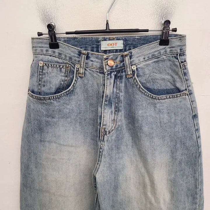 [BUNJANG] OOT 26-inch Washed Denim Jeans / [26 inch] OOT 워싱 데님 팬츠 청바지
