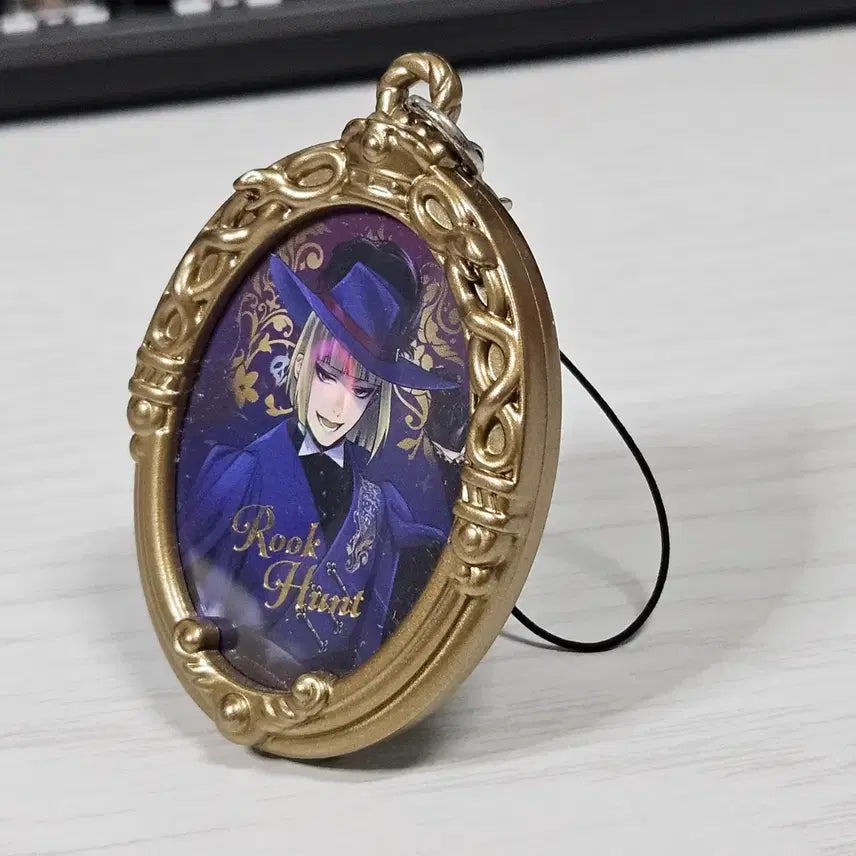 [BUNJANG] Twisted Wonderland Rook Frame Mini Keyring / 트위스테 루크 액자 프레임 미니 키링 가챠