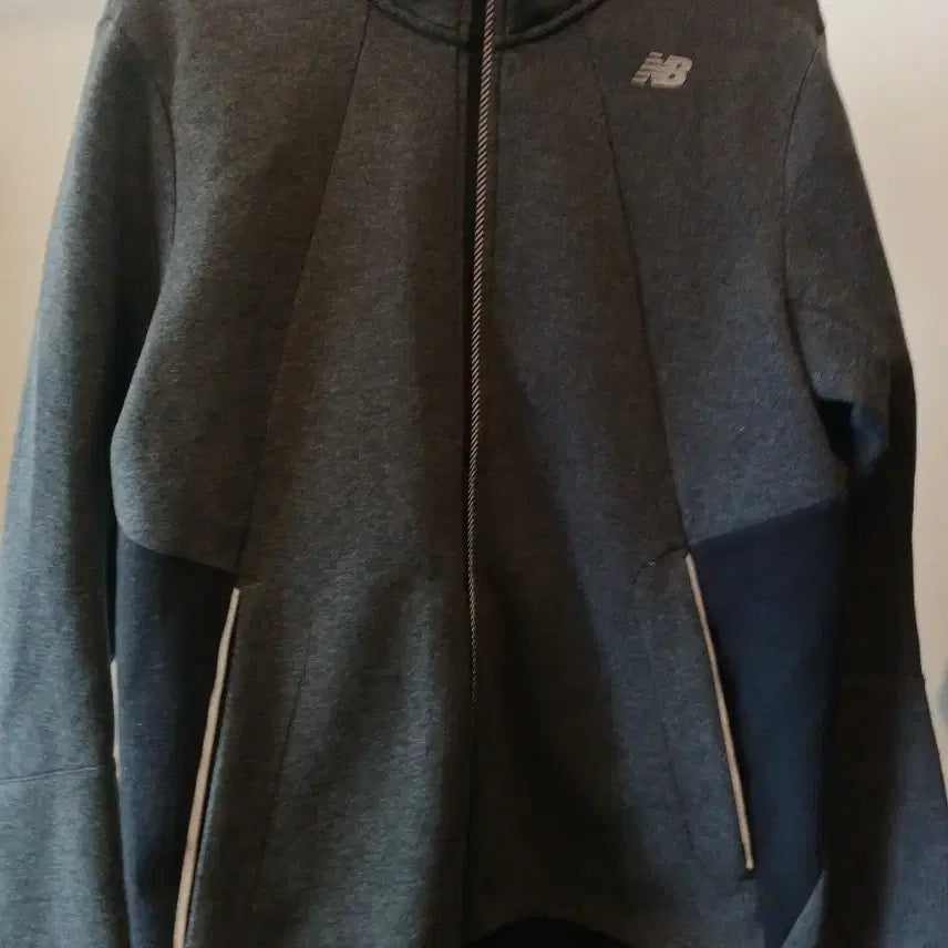 [BUNJANG] New Balance Hooded Zip-Up Gray 100 / 뉴발란스 후드 집업 그레이 100