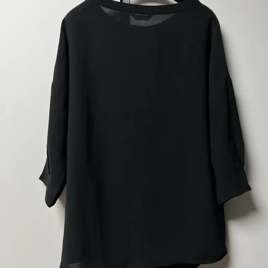 [BUNJANG] Elegant Black Blouse / 우아한 예쁜 블라우스
