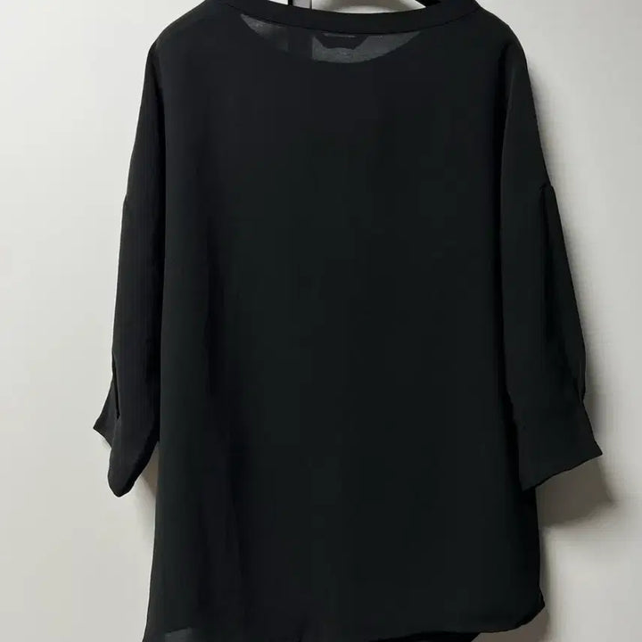 [BUNJANG] Elegant Black Blouse / 우아한 예쁜 블라우스