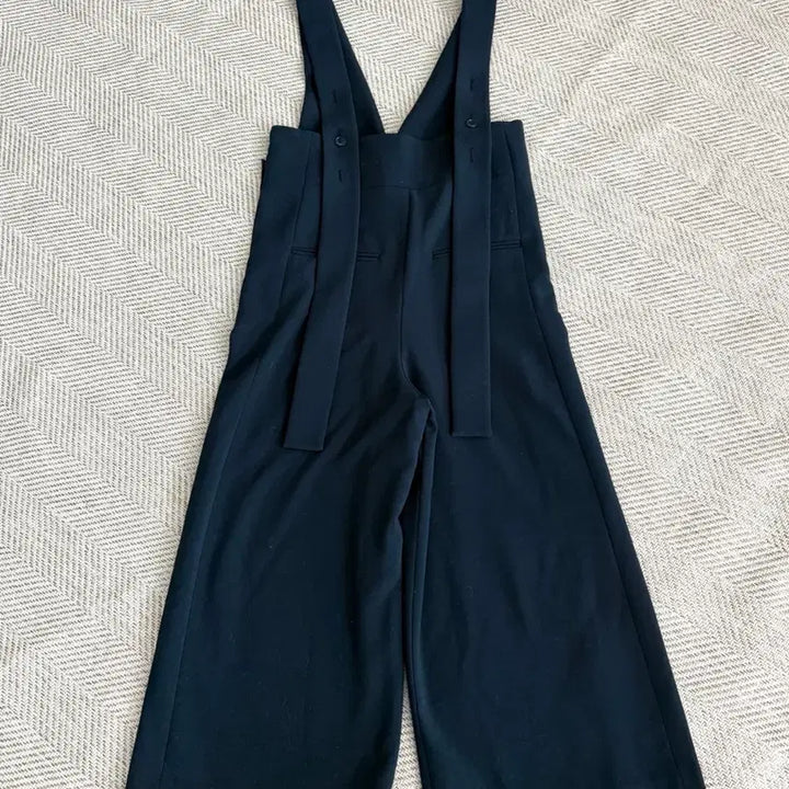 [BUNJANG] Jucy Judy Navy Blue Wide Jumpsuit / Jucy Judy 네이비 블루 와이드 점프수트