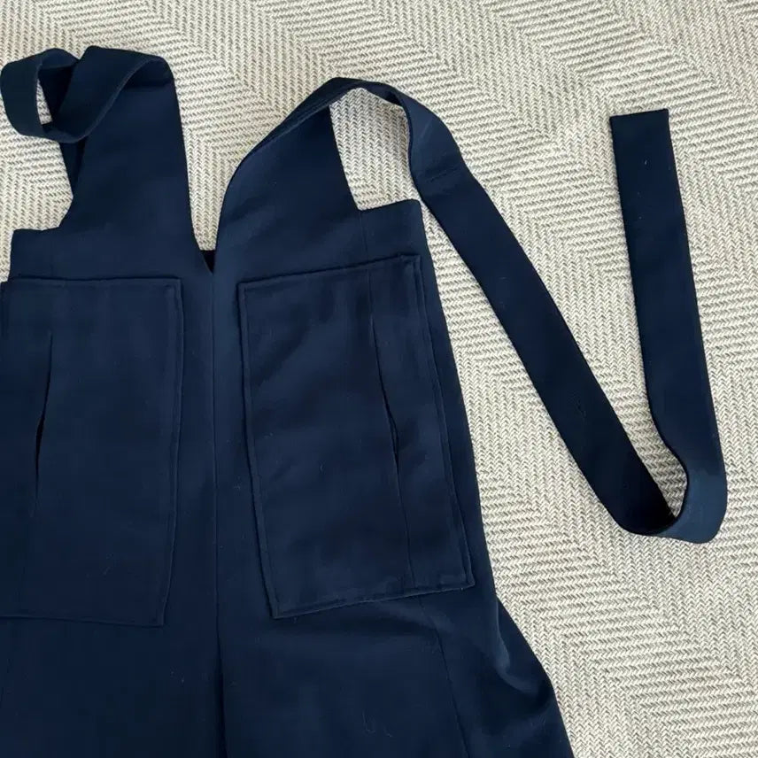 [BUNJANG] Jucy Judy Navy Blue Wide Jumpsuit / Jucy Judy 네이비 블루 와이드 점프수트