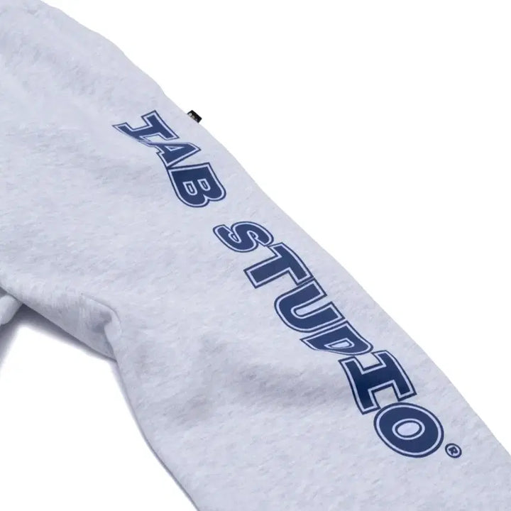 [BUNJANG] IAB Studio Logo Sweatpants L / 2026 IAB STUDIO 아이앱 로고 스웨트팬츠 L