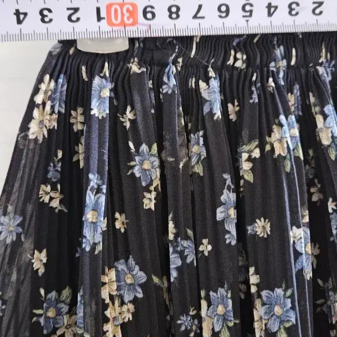 [BUNJANG] Floral Pattern Long Pleated Skirt / 플라워 패턴 롱 플리츠 스커트