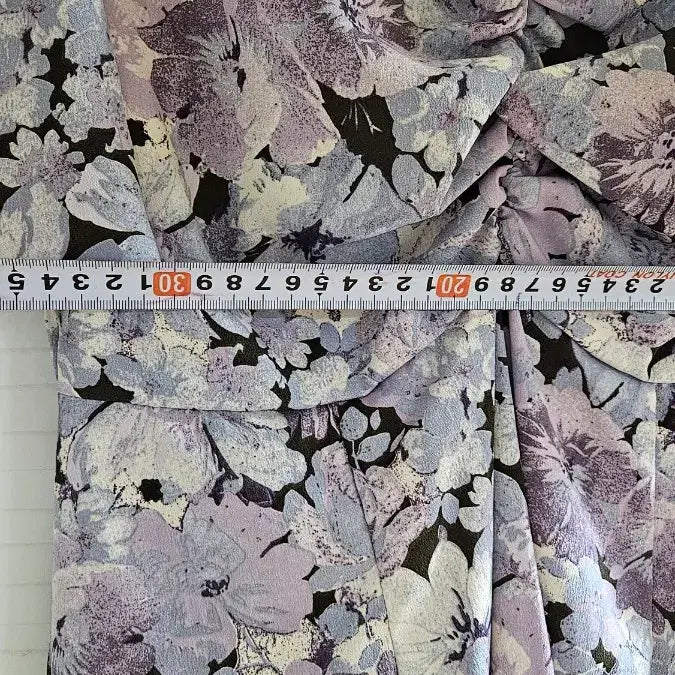 [SOLD OUT] LIVEARY 퍼플 플라워 셔링 미니 원피스