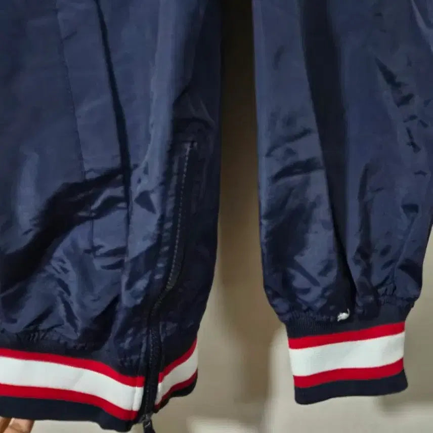 [BUNJANG] Puma Cleveland Indians Warm-up Windbreaker Jacket / 퓨마 클리블랜드 인디언스 웜업 바람막이 자켓
