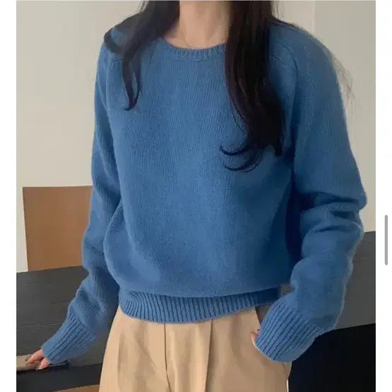 [BUNJANG] Mariround Airin Raglan Knit - Blue (50% Merino Wool) / 메리어라운드 에이린 래글런 니트 - 블루(메리노울50%)