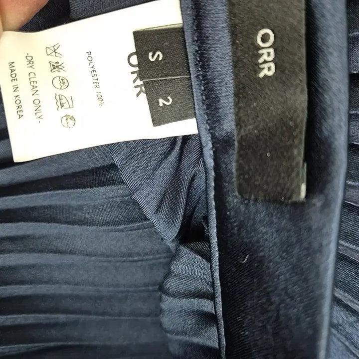 [BUNJANG] orr Navy Pleated Long Skirt / 오르 orr 네이비 플리츠 롱 스커트