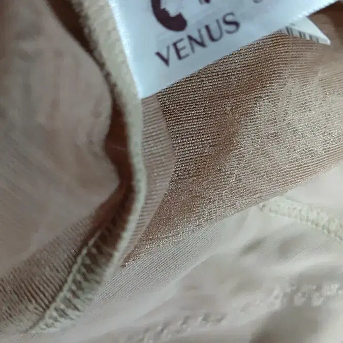[BUNJANG] Venus Beige Lace Girdle 95 / 비너스 베이지 레이스 거들95