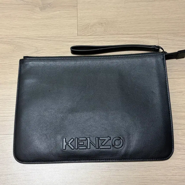 [BUNJANG] Kenzo Clutch Bag / 겐조 클러치백 팝니다