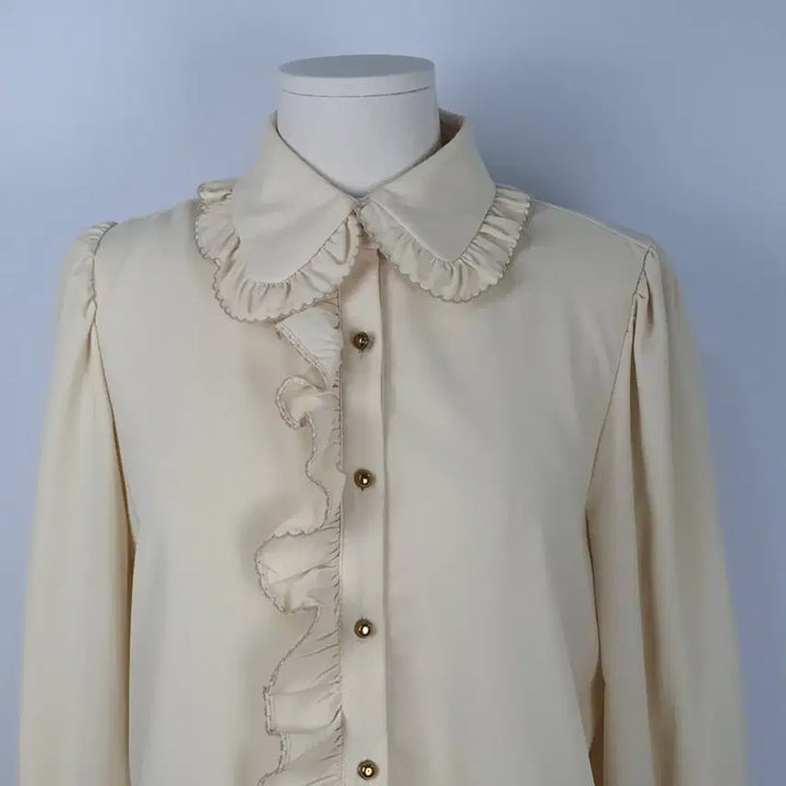 [BUNJANG] Ivory Frill Blouse - Women&