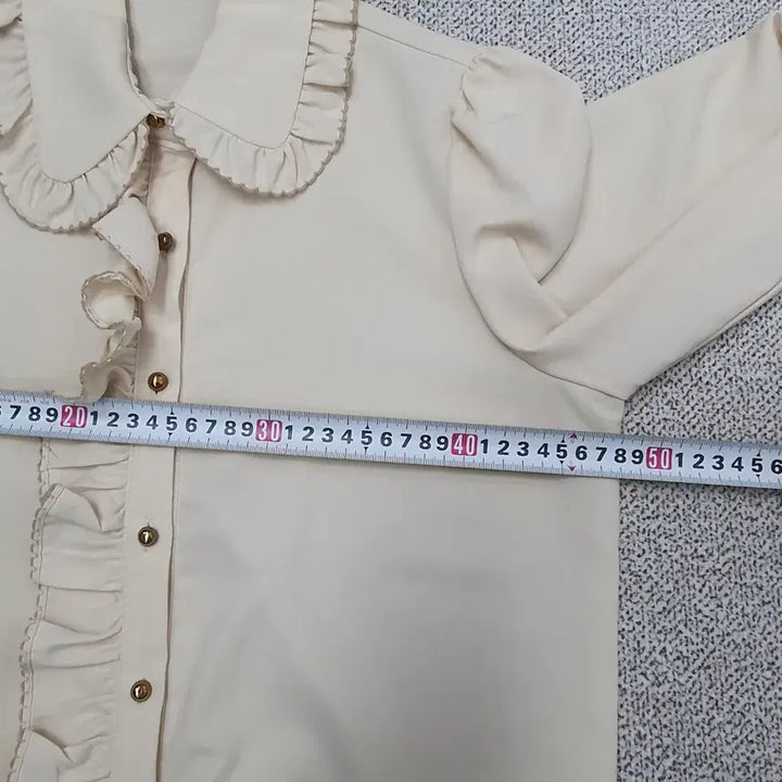 [BUNJANG] Ivory Frill Blouse - Women&