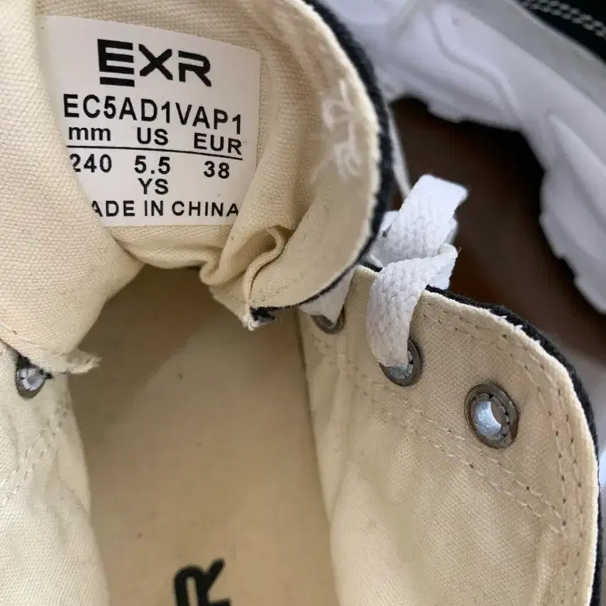 [BUNJANG] EXR Black Canvas High-Top Sneakers / EXR 블랙 하이탑 스니커즈 운동화