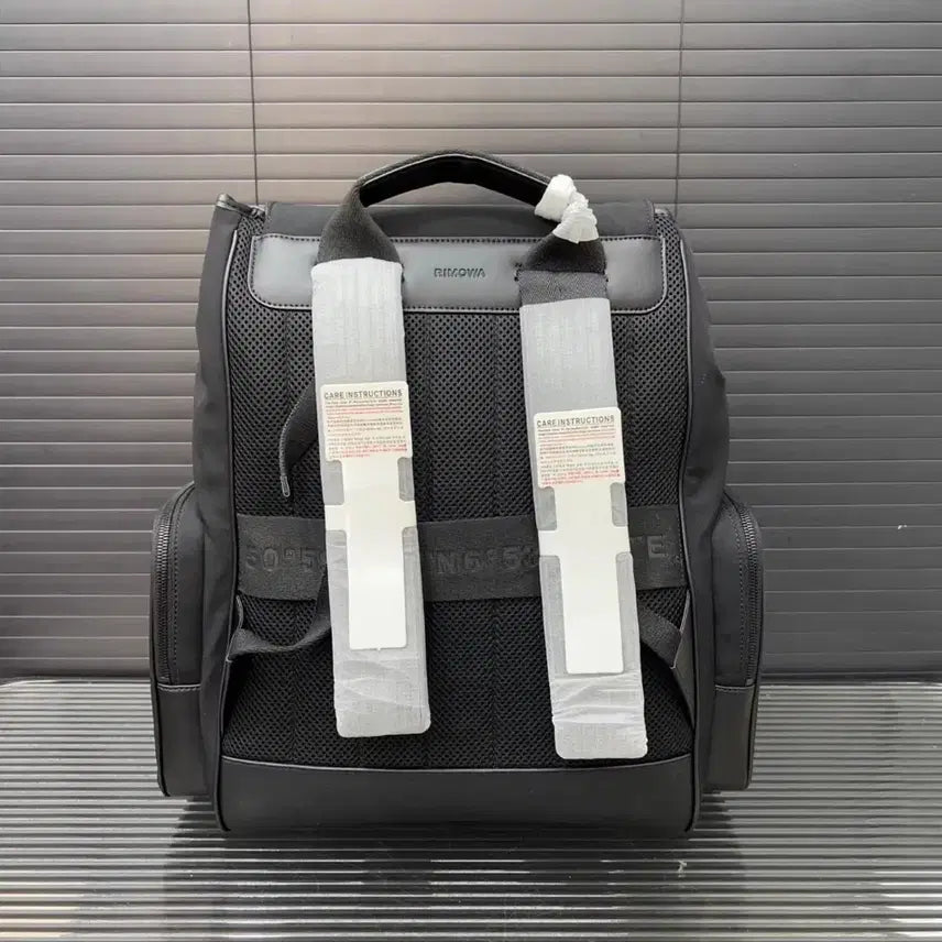 [BUNJANG] Rimowa Never Still Canvas Flap Backpack / 리모와 네버 스틸 캐주얼 스포츠 캔버스 플랩 백팩/숄더백, 대형, 하이킹