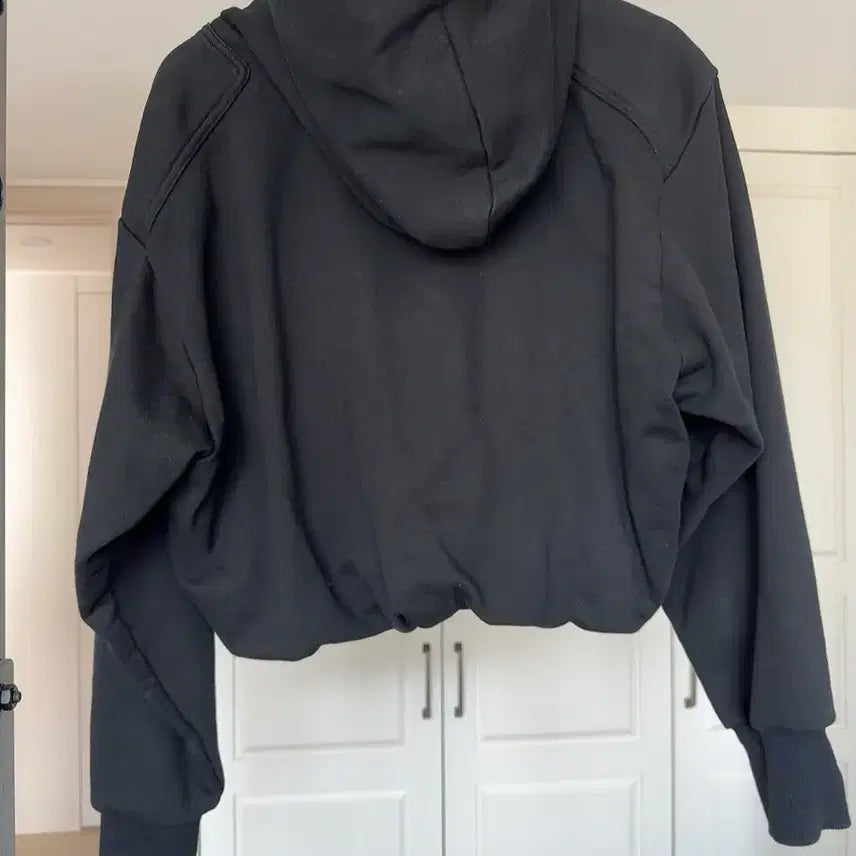 [BUNJANG] Juun.J Black Crop Hoodie / 준지 블랙후드 크롭티