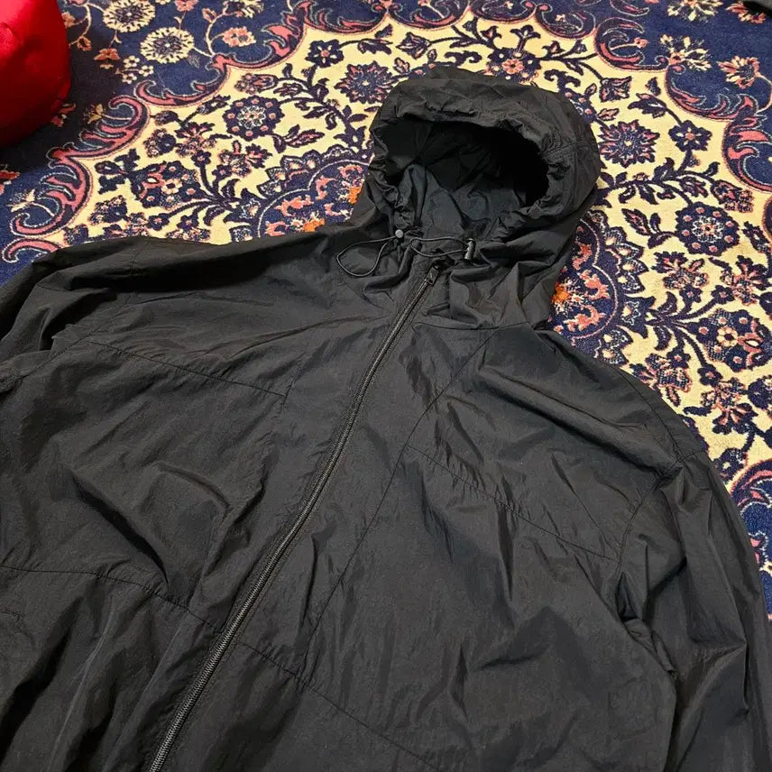 [BUNJANG] GUESS Los Angeles Lettering Windbreaker Jacket / 게스(GUESS) 로스엔젤레스 레터링 윈드브레이커 L size