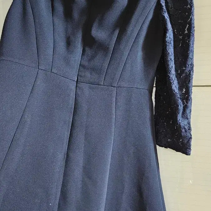 [BUNJANG] Kenneth Lady Lace Flare Sleeve Midi Dress / Kenneth Lady 케네스레이디 레이스 소매 플레어 원피스
