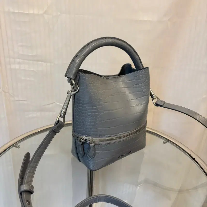 [SOLD OUT] 정품 찰스앤키스 버킷 투웨이 토트백