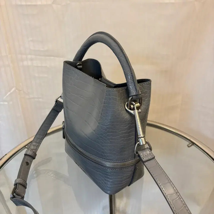 [SOLD OUT] 정품 찰스앤키스 버킷 투웨이 토트백
