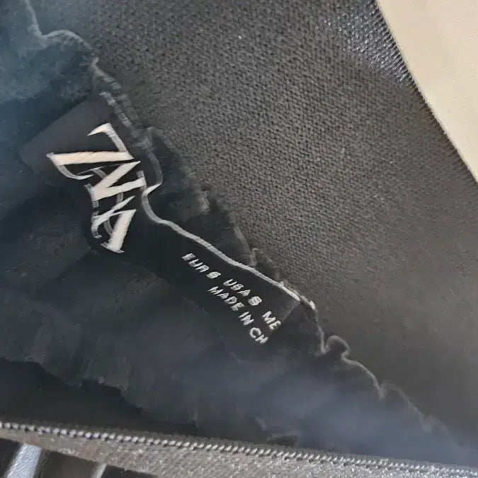 [BUNJANG] ZARA Black Leather Lace Pleated Skirt / 자라 블랙 레더 레이스 플리츠 스커트