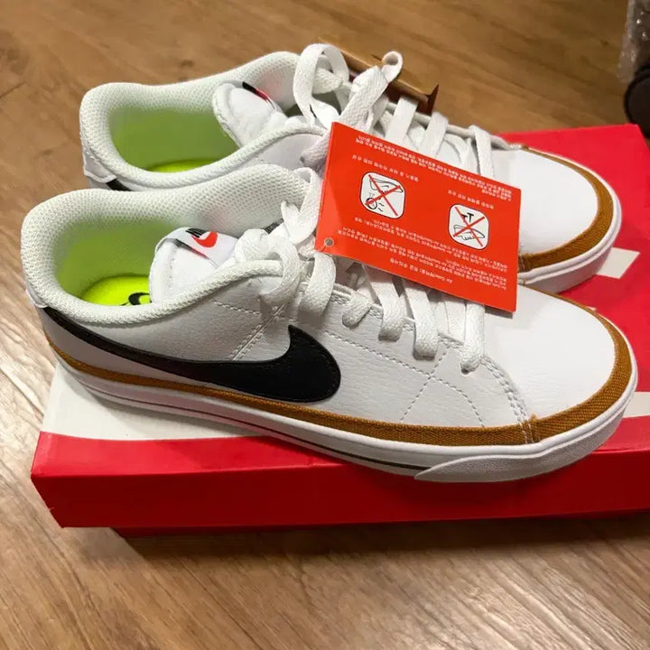[BUNJANG] Nike Court Legacy Next Nature 230 Sneakers / 나이키 코트 레거시 넥스트 네이쳐 230