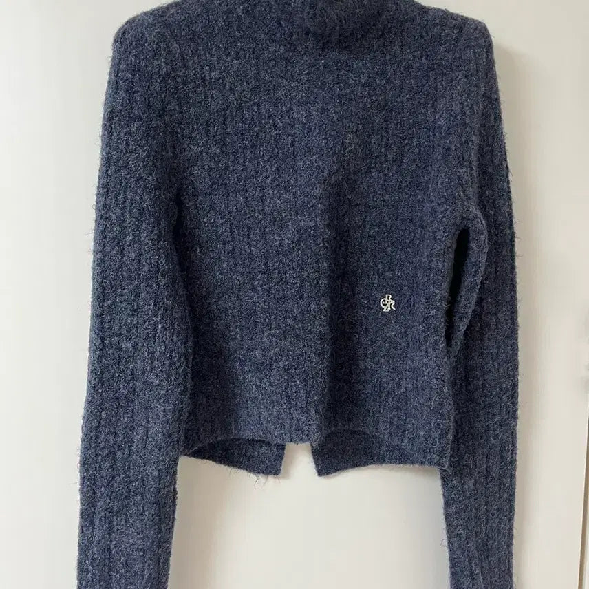 [BUNJANG] City Breeze Turtleneck Knit (Navy) / 시티브리즈 백슬릿 터틀넥 니트 (네이비)