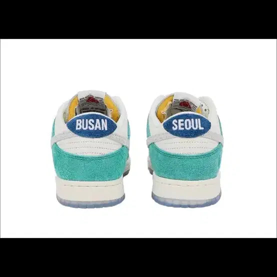 [BUNJANG] Nike Kasina Dunk Low Road Sign Sneakers / 새상품 나이키 카시나 한정판 덩크 로우 로드 사인 265mm