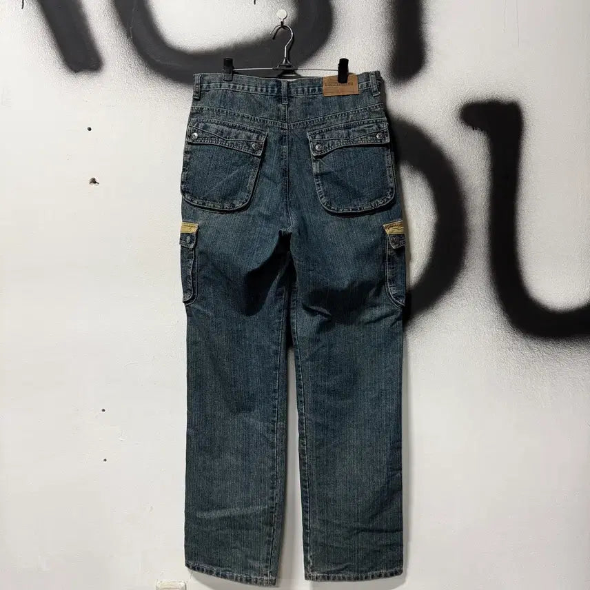 [SOLD OUT] VTG 빈티지 배색 포켓 디테일 워싱 와이드 카고 데님 팬츠
