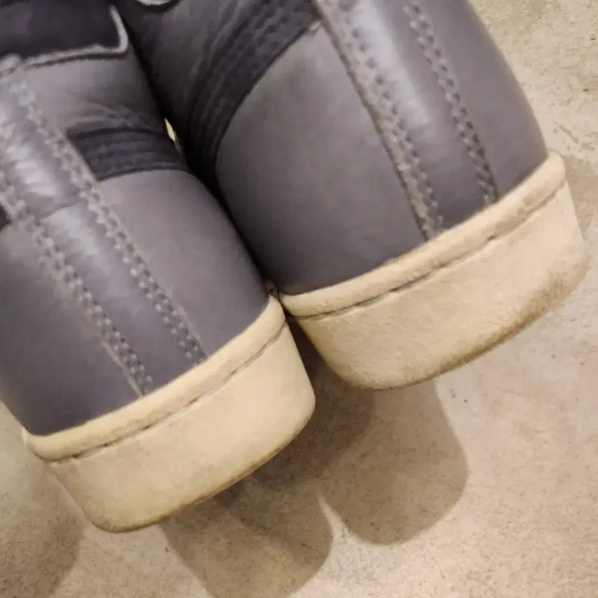 [BUNJANG] Onitsuka Tiger Vintage Sneakers / 빈티지 오니츠카 타이거 270