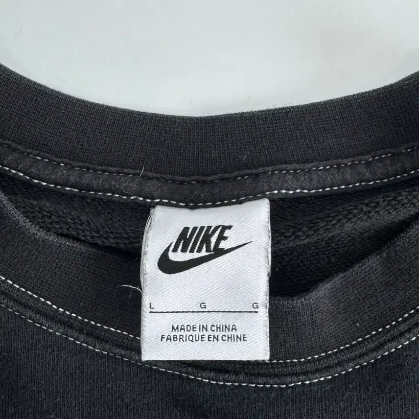 [SOLD OUT] Nike 나이키 빅로고 스티치 블랙 맨투맨