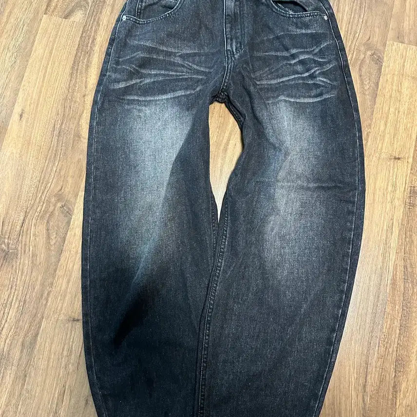 [BUNJANG] Retail Curved Denim L / 리테일 커브드 데님 L