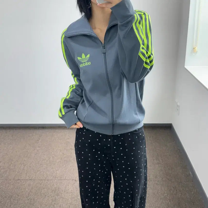 [SOLD OUT] Adidas 아디다스 형광 옐로우 카키 유로파 져지