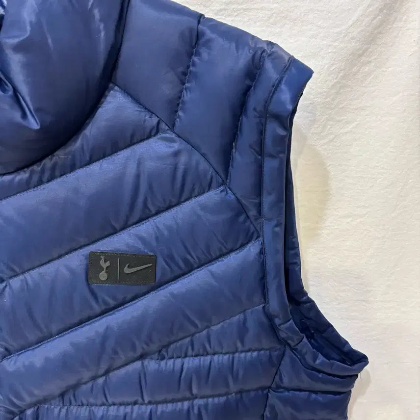 [BUNJANG] Nike Down-Fill Lightweight Padded Vest / 나이키 다운필 경량 패딩 조끼베스트