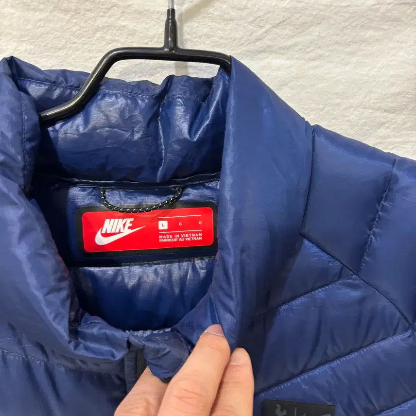 [BUNJANG] Nike Down-Fill Lightweight Padded Vest / 나이키 다운필 경량 패딩 조끼베스트