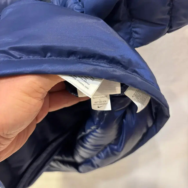 [BUNJANG] Nike Down-Fill Lightweight Padded Vest / 나이키 다운필 경량 패딩 조끼베스트
