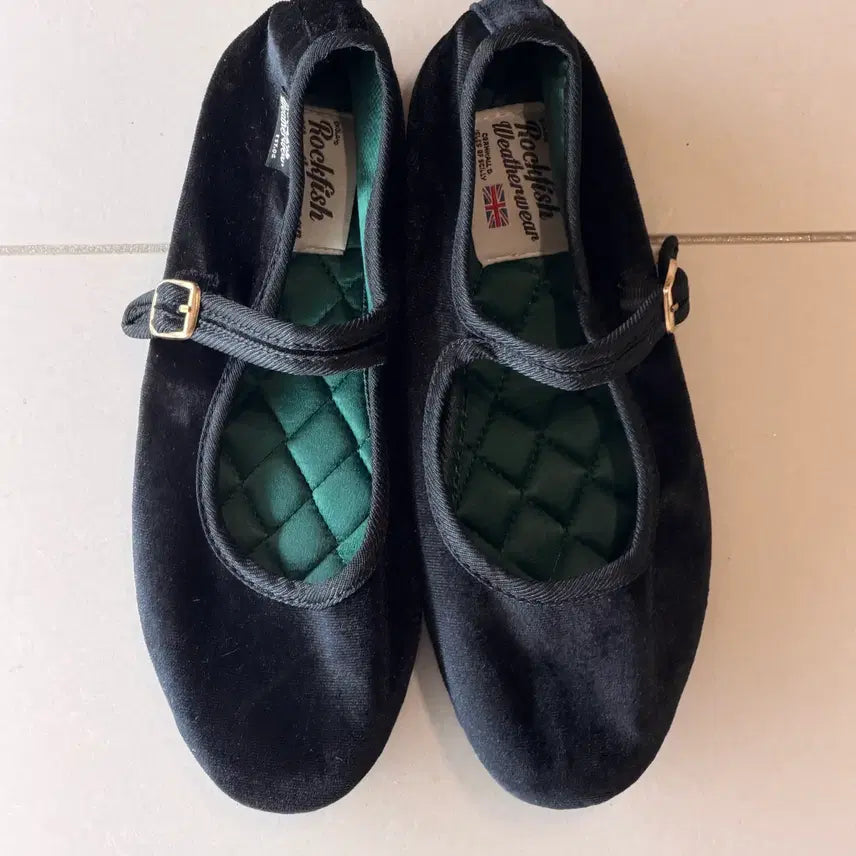 [BUNJANG] Rockfish Mary Jane Black Flats / 락피쉬 메리 제인 블랙 235(uk4)
