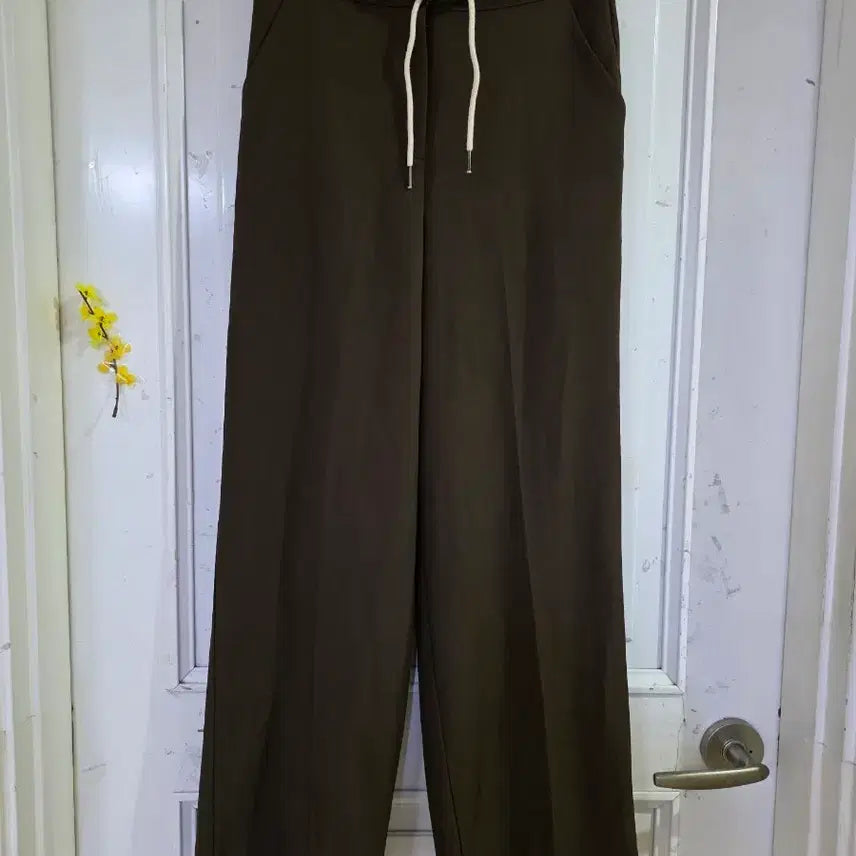 [BUNJANG] Slacks Straight Pants - Khaki / 봄  가을  슬랙스  일자바지   새상품   28까지